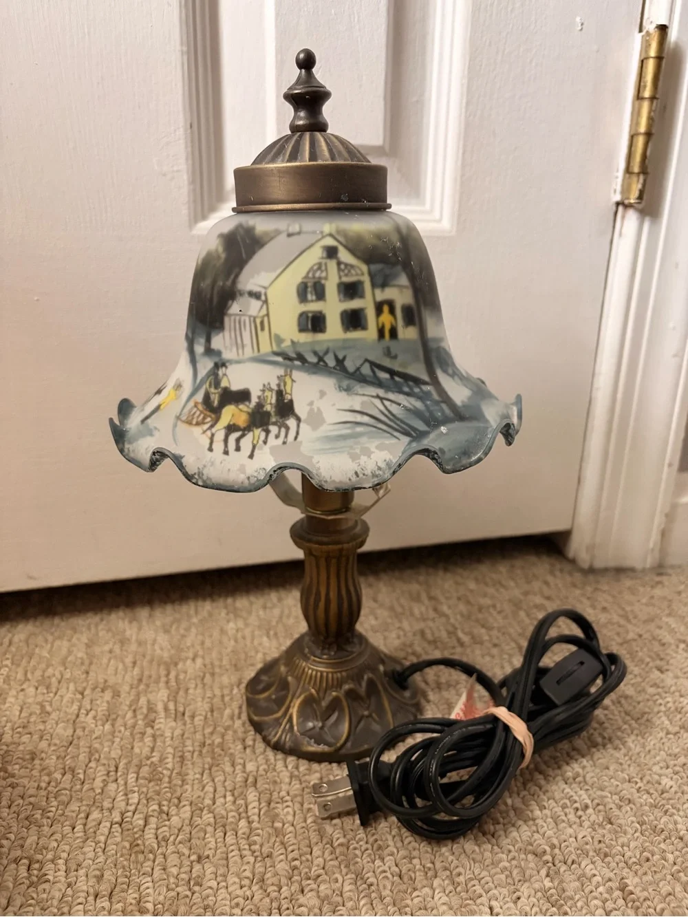 Vintage Scrolled Glass Winter Scene Table Lamp - Blue & Cream